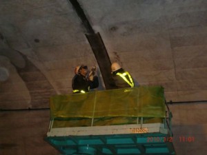 栃山トンネル（ＫＢパネル工法）トンネル漏水対策工事2